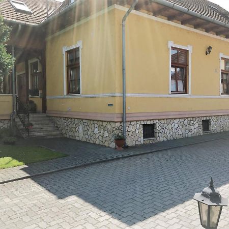 Szent Istvan Fogado Hotel Nagymaros Luaran gambar