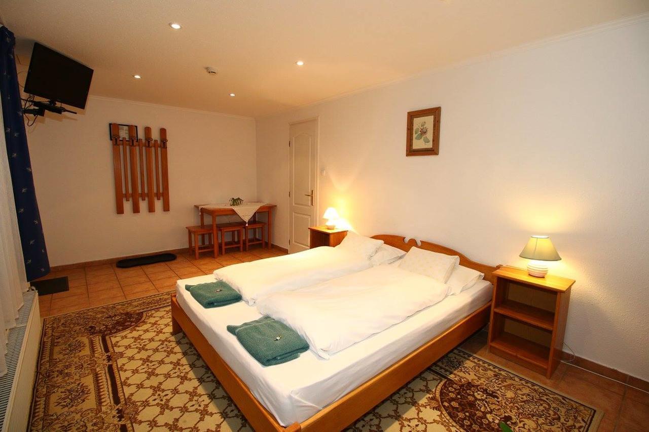 Szent Istvan Fogado Hotel Nagymaros Luaran gambar